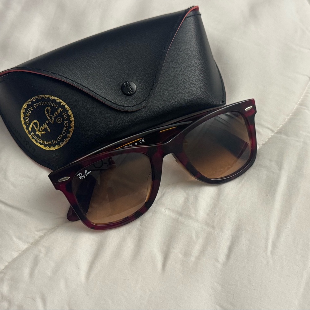 Ray-Ban Wayfarer RB2140